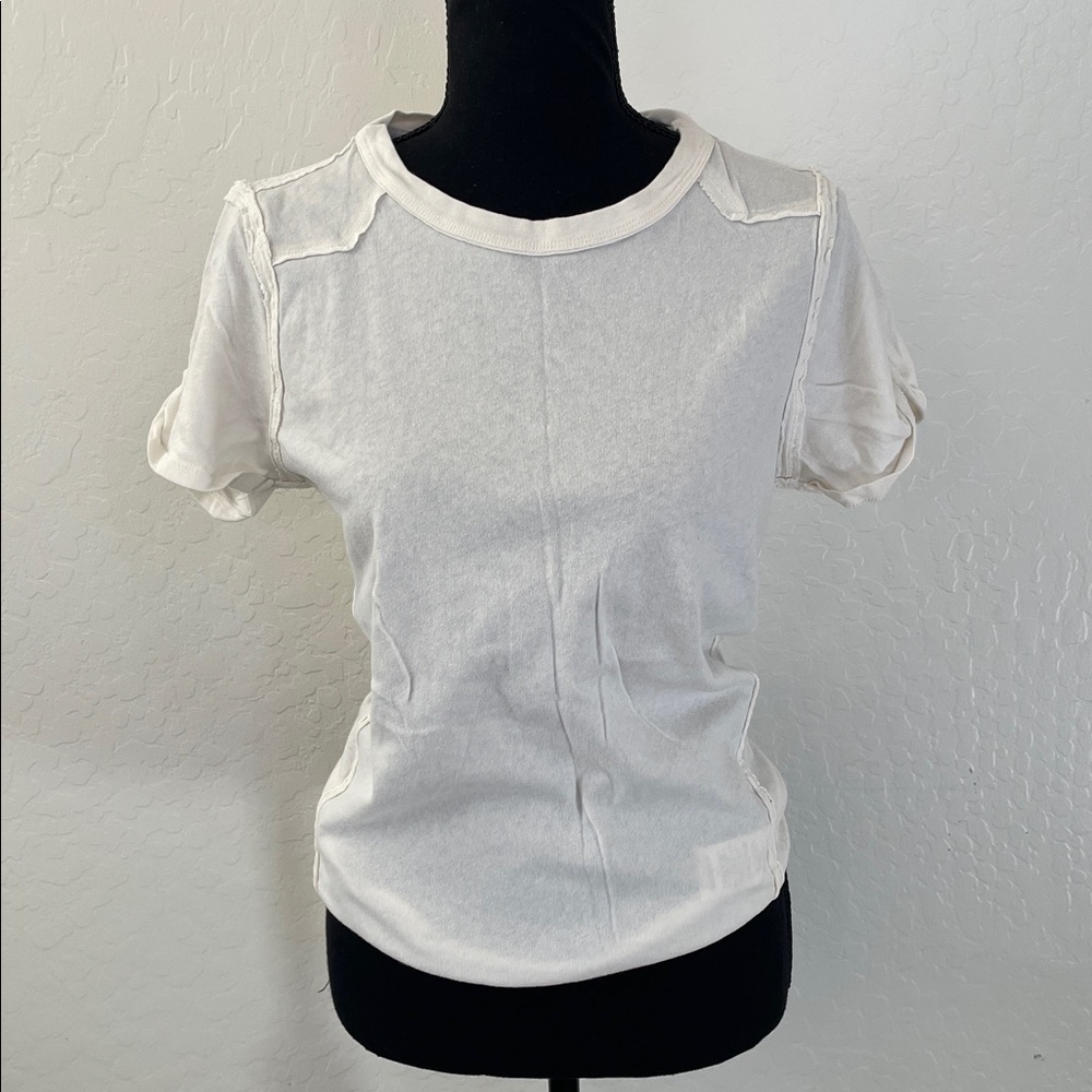Tee shirt